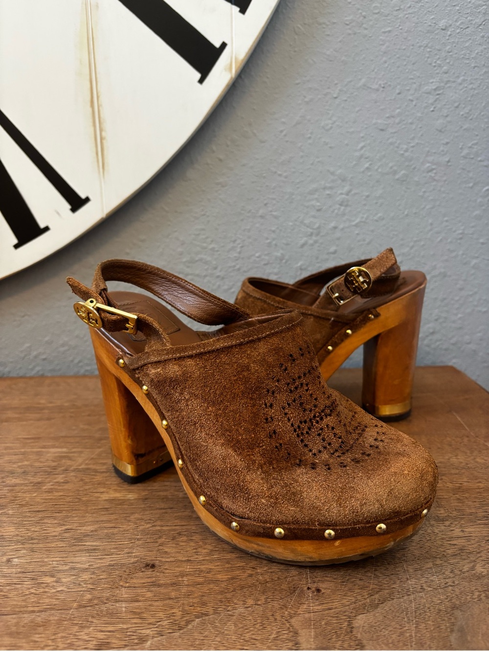 Tory Burch Brayden brown suede slingback clogs 9